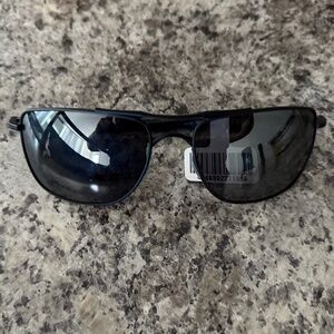 Oakley Gauge 8  men’s sunglasses